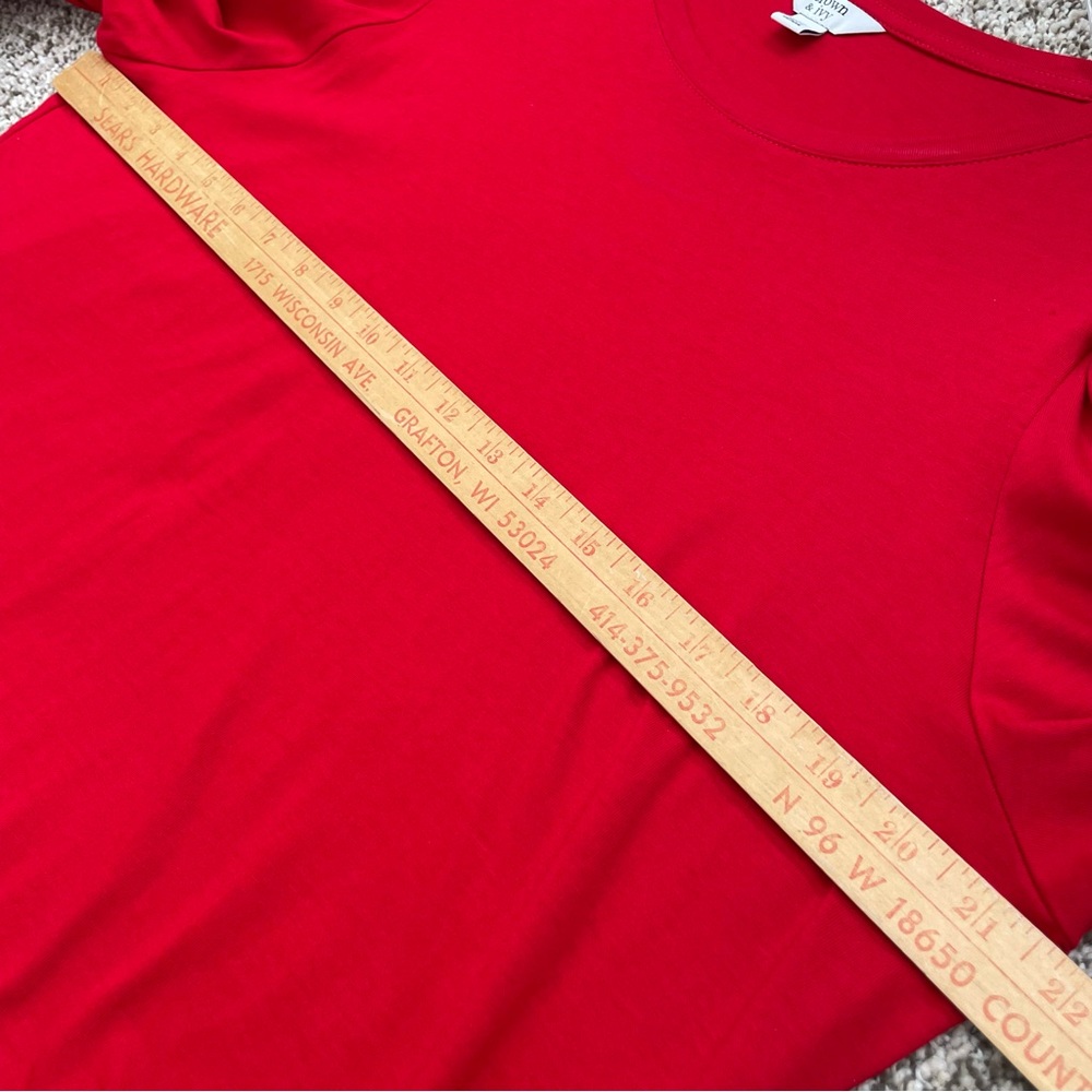 The perfect pullover red top - Picture 6 of 7